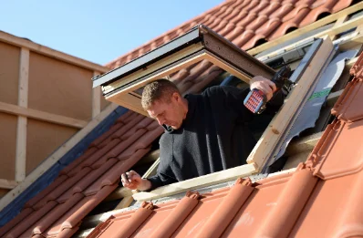 Pose de fenêtres de toit Velux à Aincille